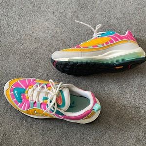 Vintage Nike sneakers